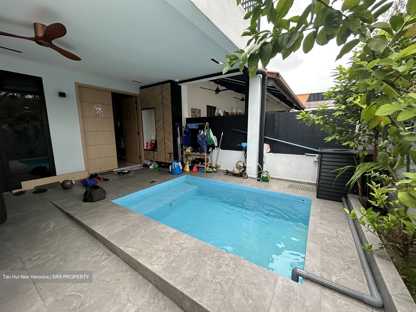 How Sun Garden (D19), Terrace #503701031